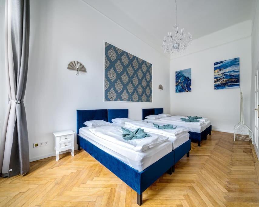 Andrassy Grandeur With Indoor Parking Apartment Будапеща Екстериор снимка
