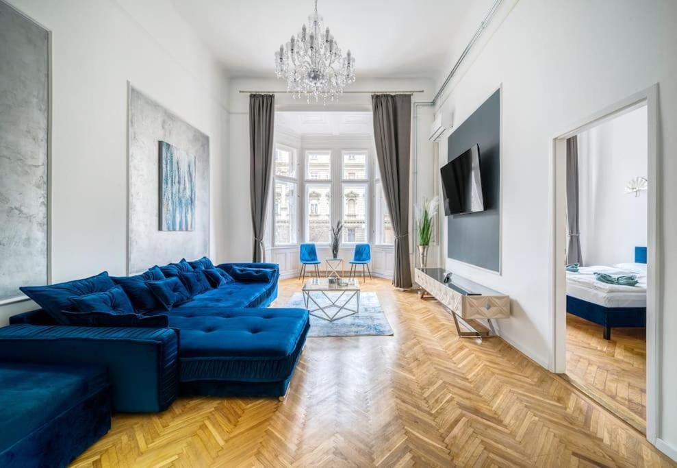 Andrassy Grandeur With Indoor Parking Apartment Будапеща Екстериор снимка